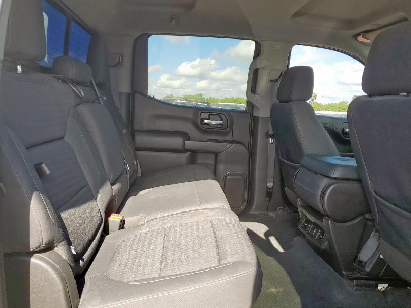 3GCPWCEK9KG277530 - 2019 CHEVROLET SILVERADO C1500 LT 银色 照片 10