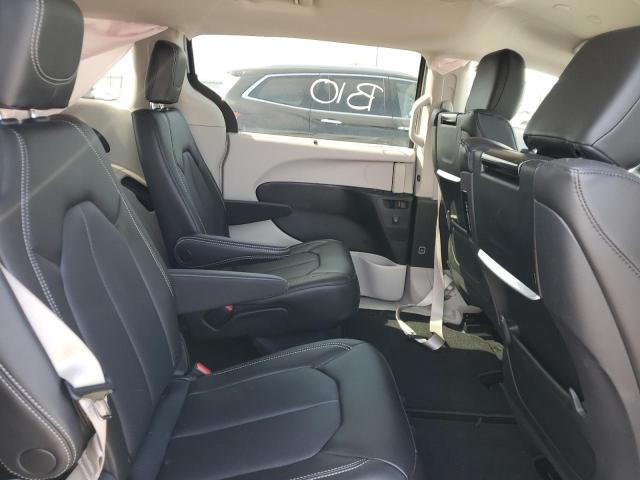 2C4RC3BGXPR545990 - 2023 CHRYSLER PACIFICA TOURING L SILVER photo 11