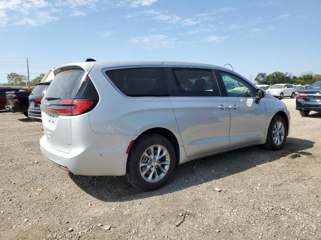 2C4RC3BGXPR545990 - 2023 CHRYSLER PACIFICA TOURING L SILVER photo 3