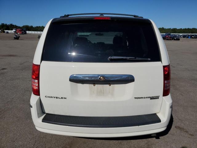2A4RR5D12AR299487 - 2010 CHRYSLER TOWN AND C TOURING WHITE photo 6
