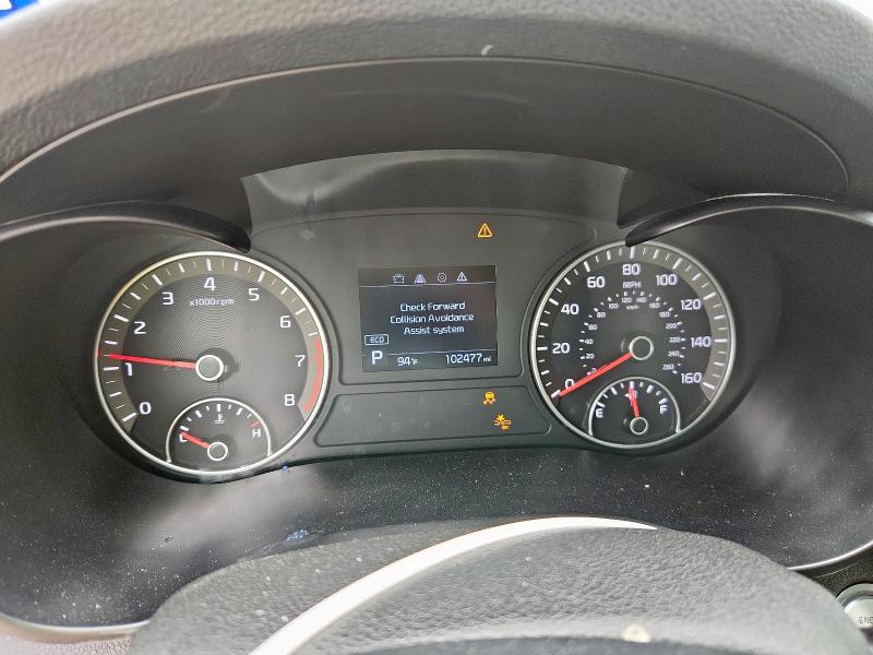 5XXGT4L39KG290386 - 2019 KIA OPTIMA LX 白色 照片 9