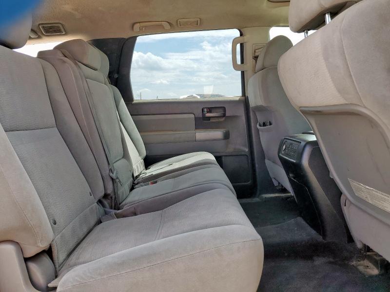 5TDZM5G11CS003546 - 2012 TOYOTA SEQUOIA SR5 BLACK photo 11