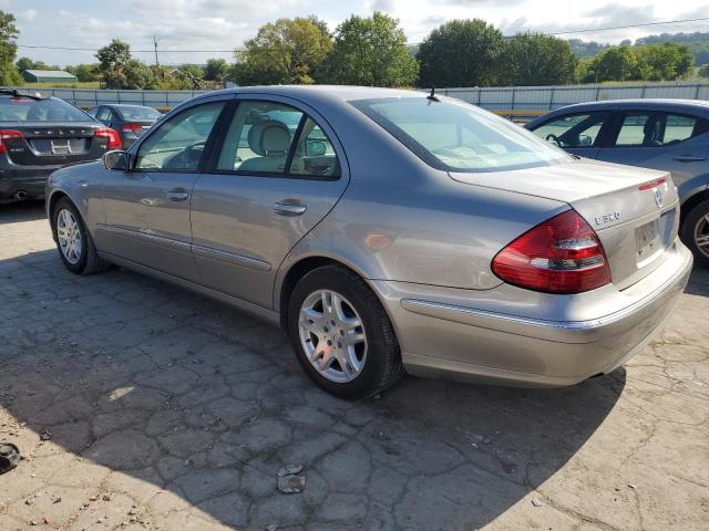 WDBUF26J06A901365 - 2006 MERCEDES-BENZ E 320 CDI SILVER photo 2