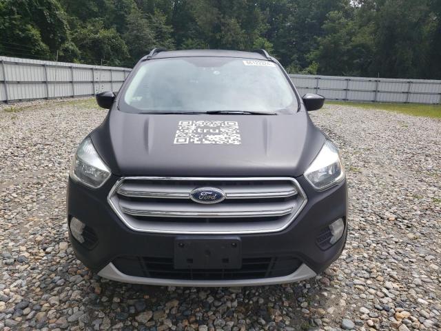 1FMCU9GD8JUB00951 - 2018 FORD ESCAPE SE BLACK photo 5