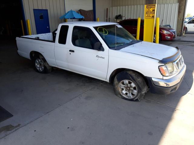 1N6DD26S4YC388285 - 2000 NISSAN FRONTIER KING CAB XE WHITE photo 4