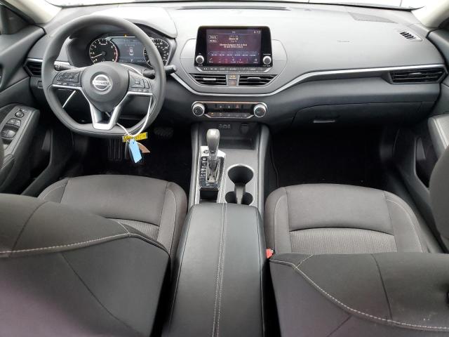 1N4BL4DV0NN373648 - 2022 NISSAN ALTIMA SV WHITE photo 8