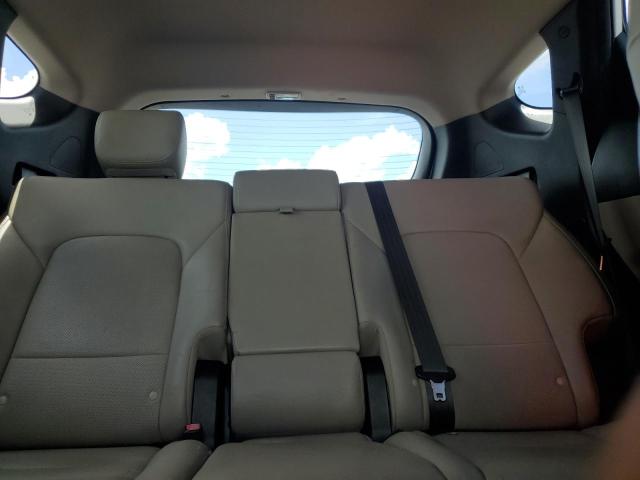 5NMZU3LB3HH041907 - 2017 HYUNDAI SANTA FE S WHITE photo 10