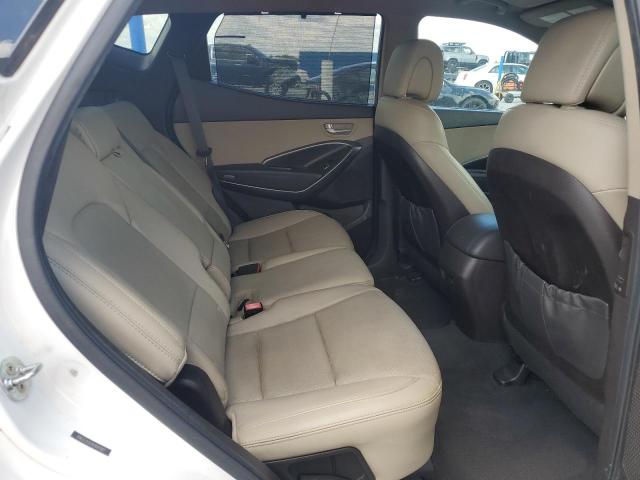5NMZU3LB3HH041907 - 2017 HYUNDAI SANTA FE S WHITE photo 11