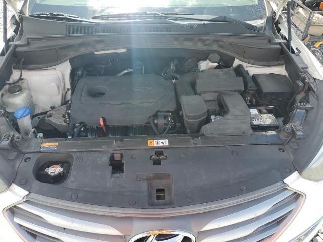 5NMZU3LB3HH041907 - 2017 HYUNDAI SANTA FE S WHITE photo 12
