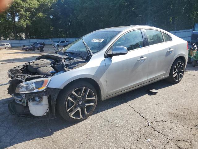 2017 VOLVO S60, 