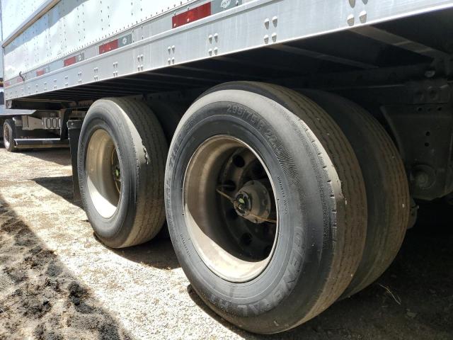 1UYVS2536N7646416 - 2022 UTILITY VS2DX WHITE photo 8