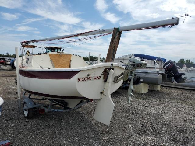 SYX00752B686 - 1986 BOAT W/TRAILER WHITE photo 3