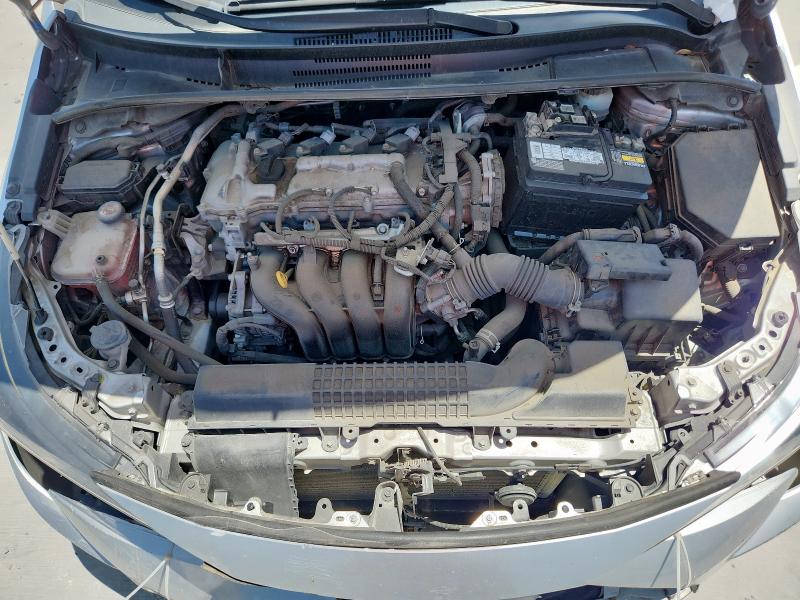JTDEPRAE7LJ086681 - 2020 TOYOTA COROLLA LE 银色 照片 11