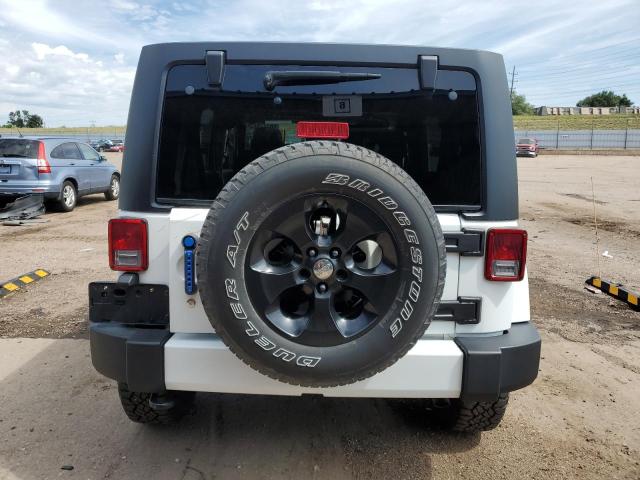 1C4BJWEG6GL138214 - 2016 JEEP WRANGLER U SAHARA თეთრი ფოტო 6