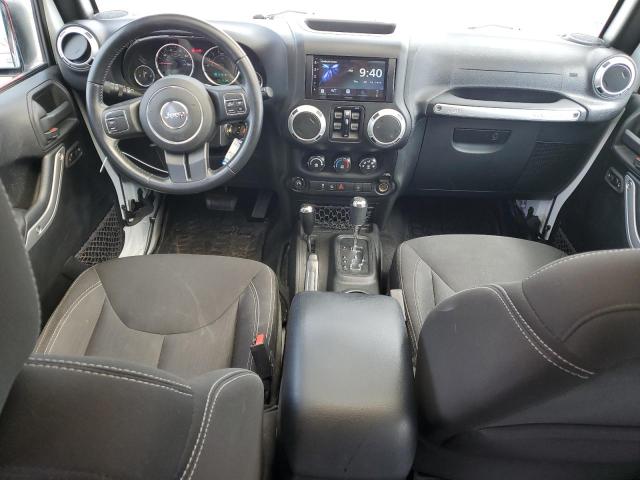 1C4BJWEG6GL138214 - 2016 JEEP WRANGLER U SAHARA თეთრი ფოტო 8