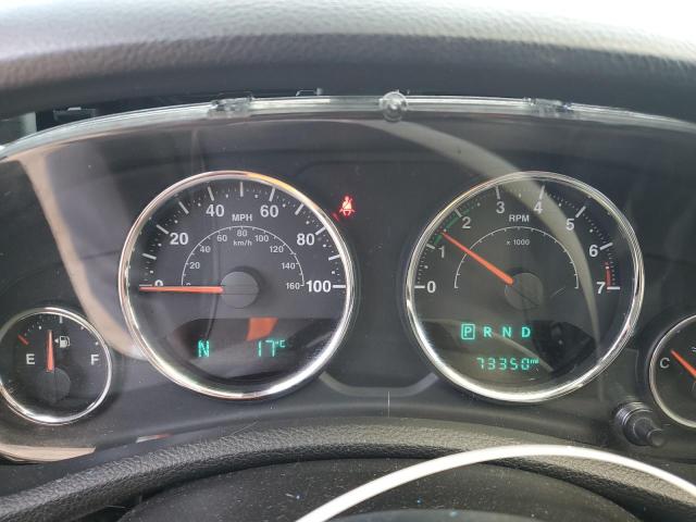 1C4BJWEG6GL138214 - 2016 JEEP WRANGLER U SAHARA თეთრი ფოტო 9