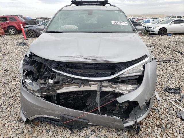 2C4RC1BG9JR210988 - 2018 CHRYSLER PACIFICA TOURING L Արծաթագույն լուսանկար 5