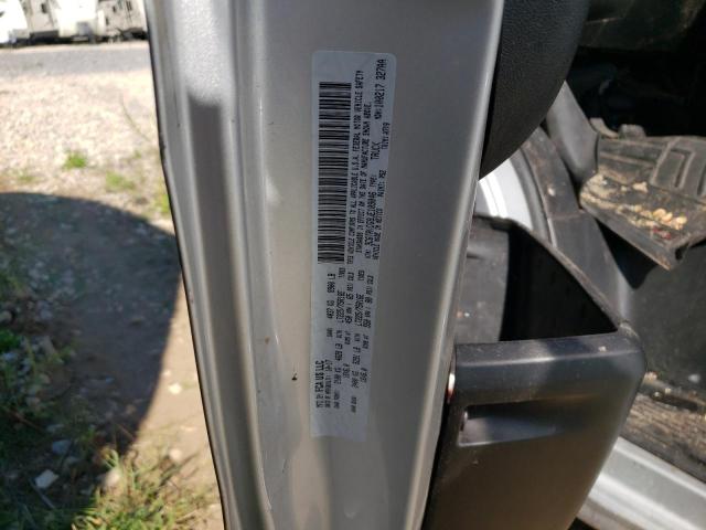 3C6TRVDG9JE109046 - 2018 RAM PROMASTER 2500 HIGH ვერცხლისფერი ფოტო 13