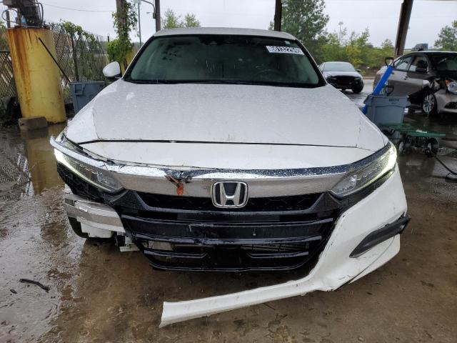 1HGCV1F18KA143037 - 2019 HONDA ACCORD LX WHITE photo 5