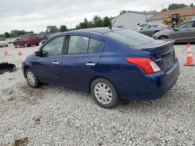 3N1CN7AP5JL885211 - 2018 NISS VERSA S BLUE photo 2