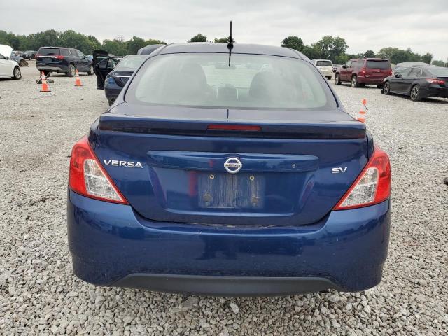 3N1CN7AP5JL885211 - 2018 NISS VERSA S BLUE photo 6