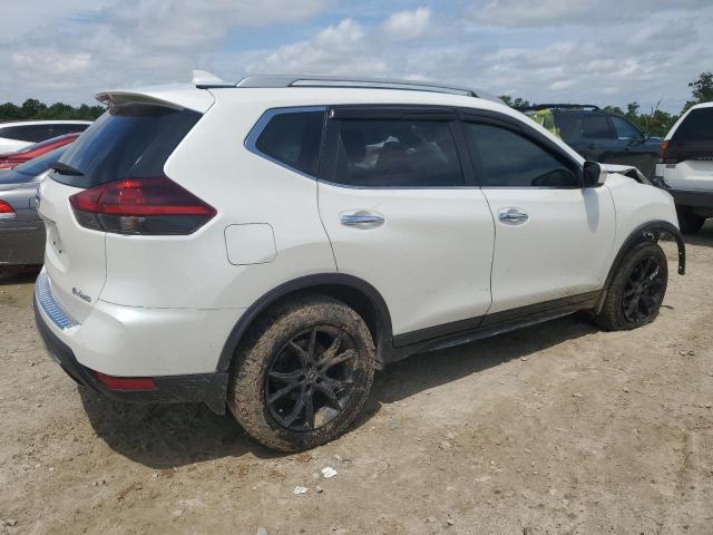5N1AT2MV0JC817994 - 2018 NISSAN ROGUE S WHITE photo 3