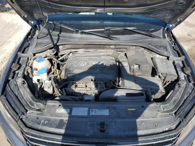 1VWBT7A33HC012863 - 2017 VOLKSWAGEN PASSAT SE GRAY photo 11