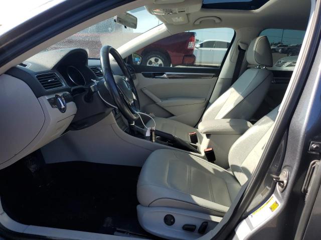 1VWBT7A33HC012863 - 2017 VOLKSWAGEN PASSAT SE GRAY photo 7