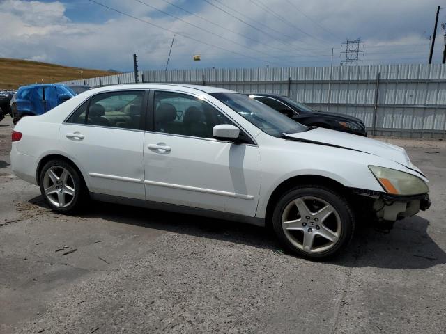 1HGCM56445L004603 - 2005 HONDA ACCORD LX WHITE photo 4