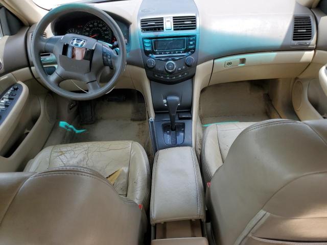1HGCM56445L004603 - 2005 HONDA ACCORD LX WHITE photo 8