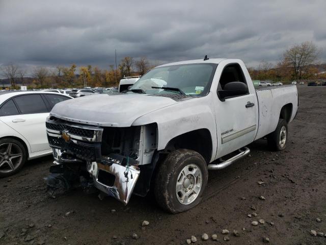 1GC0KXCG8DF170072 - 2013 CHEVROLET SILVERADO K2500 HEAVY DUTY LT SILVER photo 2