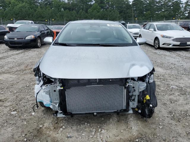 JTDBCMFE1S3092845 - 2025 TOYOTA COROLLA LE SILVER photo 5