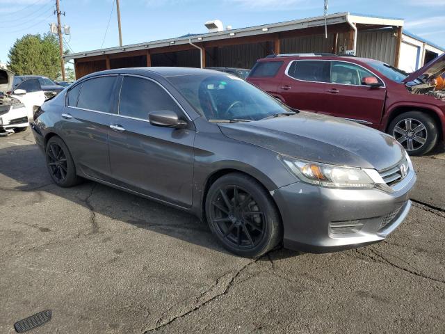 1HGCR2F50DA230902 - 2013 HONDA ACCORD SPORT ნაცრისფერი ფოტო 4