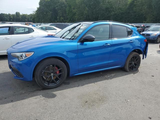 ZASPAKBN2L7C99512 - 2020 ALFA ROMEO STELVIO TI BLUE photo 1