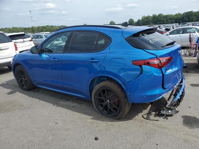 ZASPAKBN2L7C99512 - 2020 ALFA ROMEO STELVIO TI BLUE photo 2