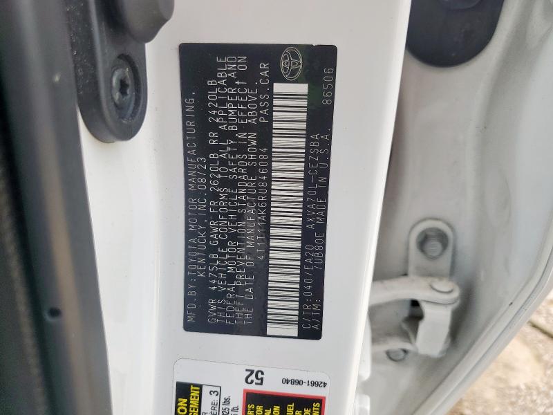 4T1T11AK6RU846084 - 2024 TOYOTA CAMRY SE NIGHT SHADE WHITE photo 13