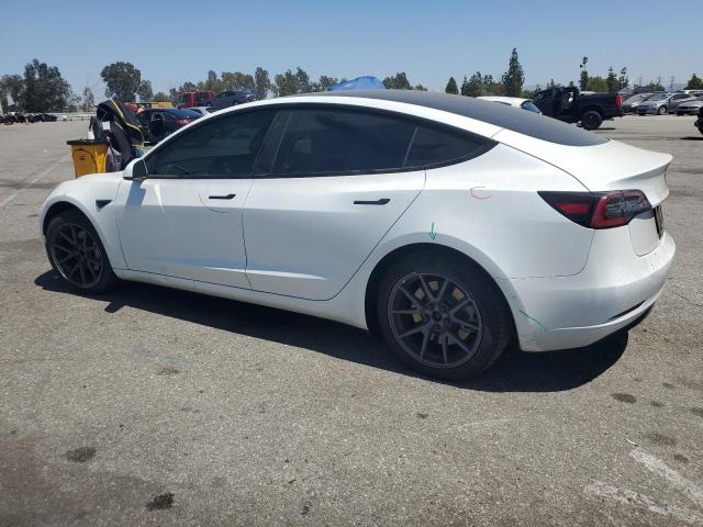 5YJ3E1EA0MF873311 - 2021 TESLA MODEL 3 أبيض صورة 2