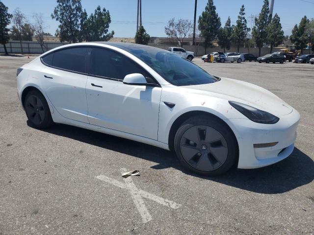 5YJ3E1EA0MF873311 - 2021 TESLA MODEL 3 أبيض صورة 4