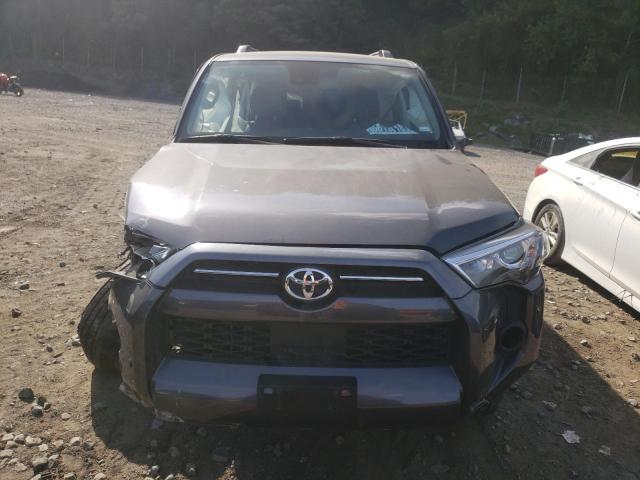 JTEMU5JR5M5866555 - 2021 TOYOTA 4RUNNER SR5/SR5 PREMIUM 灰色 照片 5