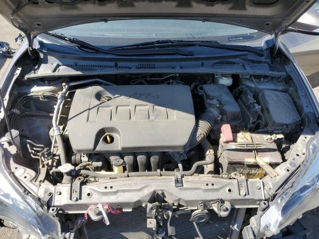 5YFBURHEXJP854504 - 2018 TOYOTA COROLLA L GRAY photo 11