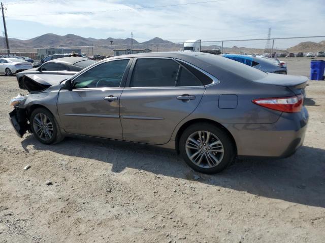 4T1BF1FKXGU515740 - 2016 TOYOTA CAMRY LE GRAY photo 2