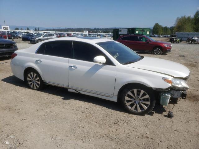 4T1BK3DB6BU435371 - 2011 TOYOTA AVALON BASE WHITE photo 4