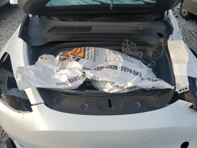 5YJYGDEE7LF049972 - 2020 TESLA MODEL Y WHITE photo 11