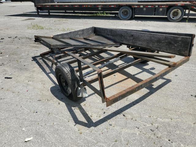 UTBE79X123036 - 2003 UTILITY LANDSCAPE შავი ფოტო 3