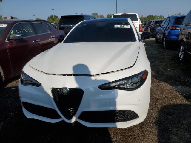 ZARFANBN3N7653990 - 2022 ALFA ROMEO GIULIA SUPER WHITE photo 5