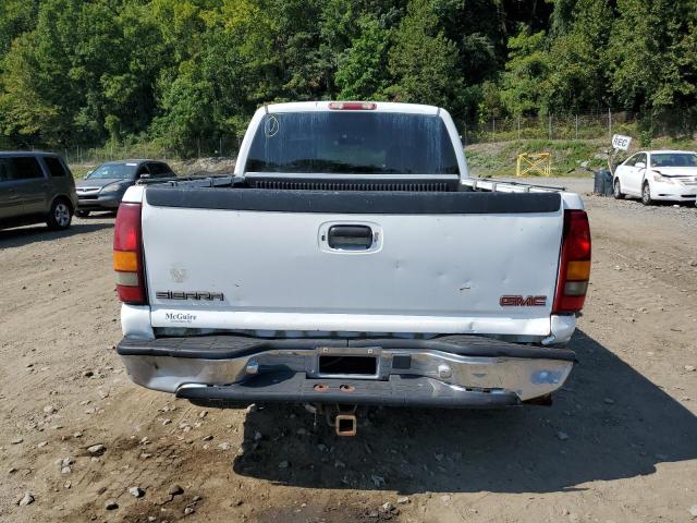 2GTEK19T711103120 - 2001 GMC SIERRA K1500 WHITE photo 6