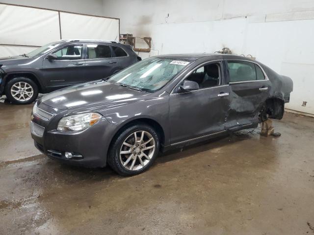 1G1ZE5EB4A4113937 - 2010 CHEVROLET MALIBU LTZ ნაცრისფერი ფოტო 1