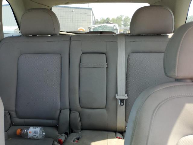 3GSCL33P68S504138 - 2008 SATURN VUE XE SILVER photo 10