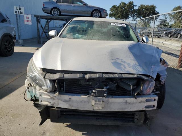 1N4BL4BV0LC221879 - 2020 NISSAN ALTIMA S SILVER photo 5