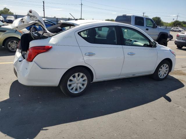 3N1CN7AP7KL869691 - 2019 NISSAN VERSA S WHITE photo 3